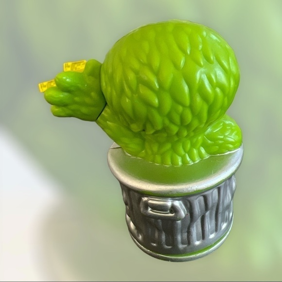 Sesame Street Hasbro Elmo Oscar Grover and Abby Cadabby small figures - Picture 4 of 12